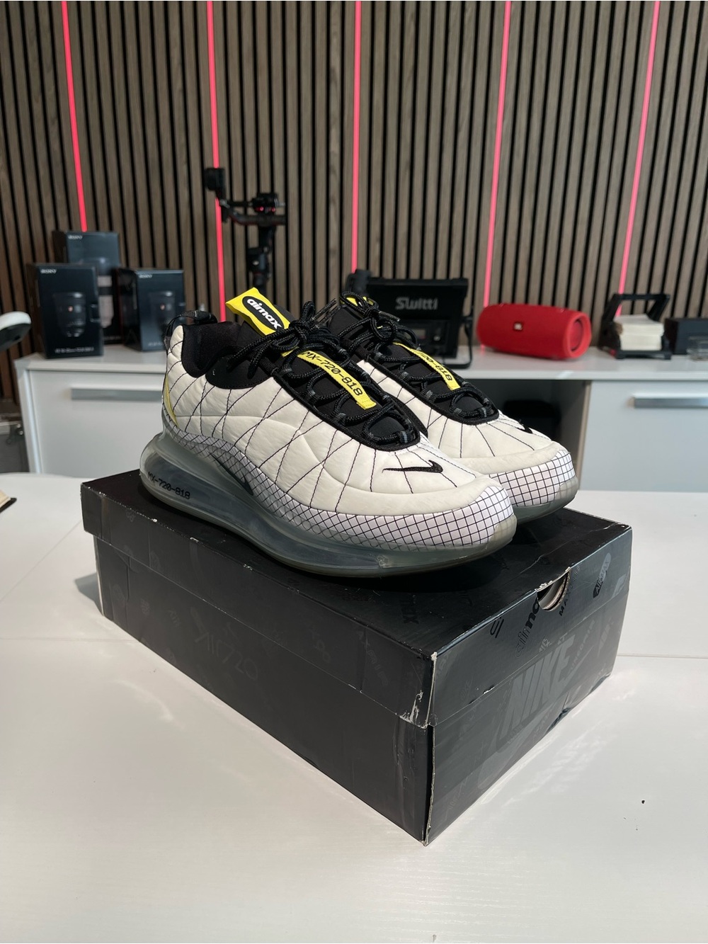 Nike Men’s Air Max 720s